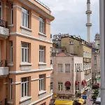 Miyu Hotel
