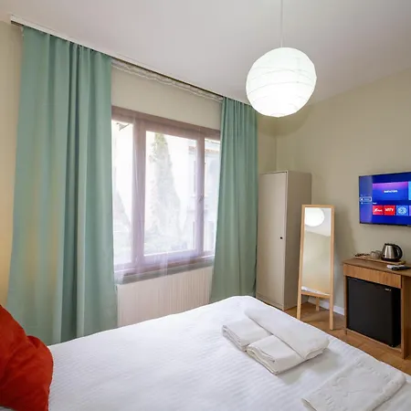 Miyu Hotel